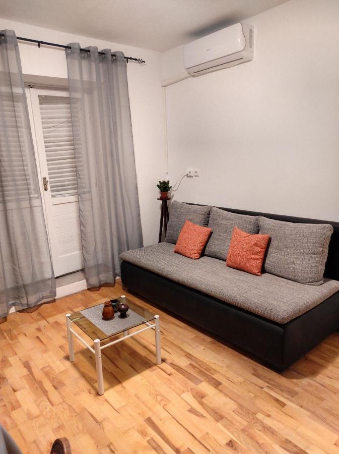 扎达尔Aurora Apartman公寓 外观 照片