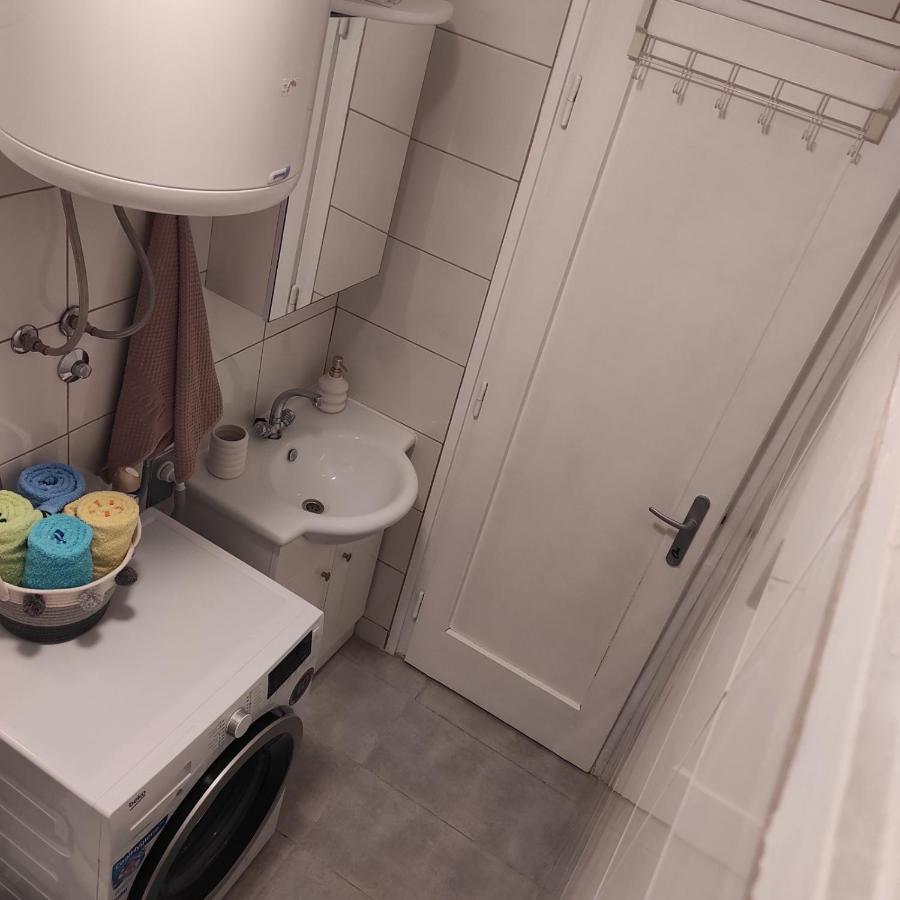 扎达尔Aurora Apartman公寓 外观 照片