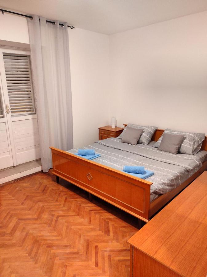 扎达尔Aurora Apartman公寓 外观 照片